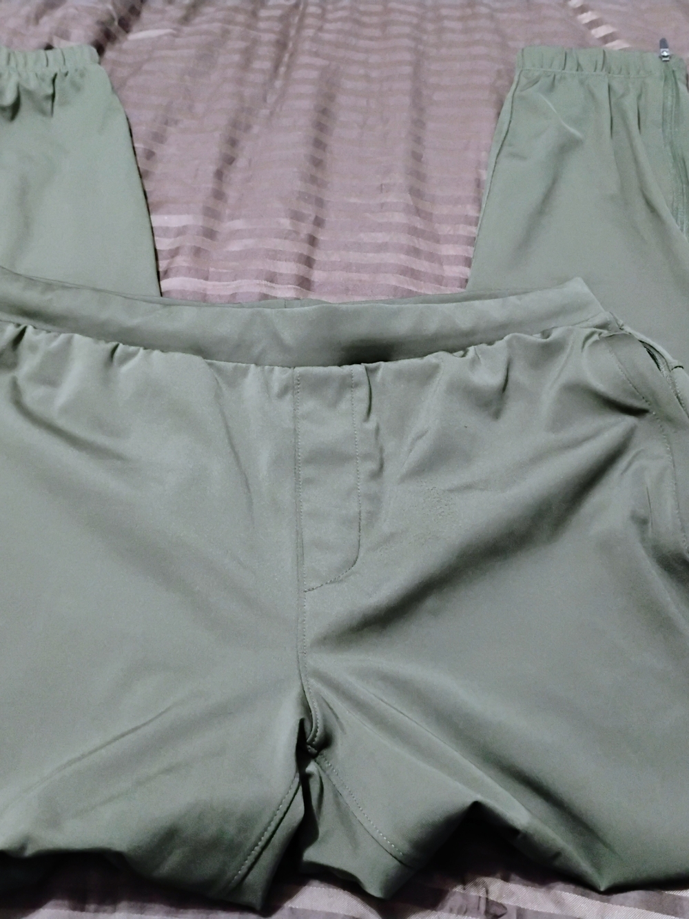 Mondetta Olive Green Active Jogger Pants Size: Medium